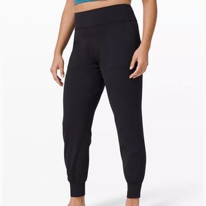 Lululemon Align Jogger 28”